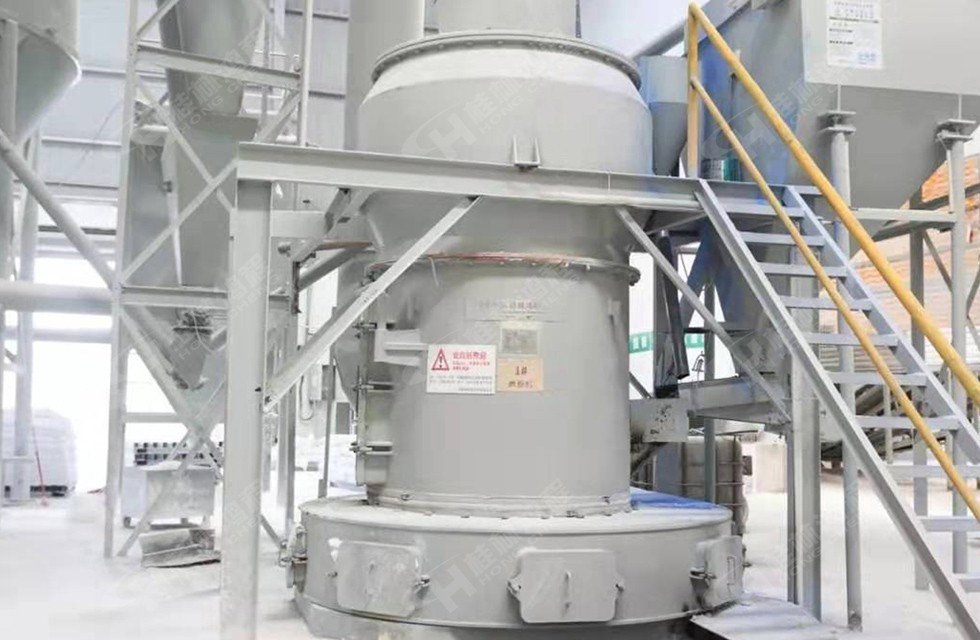 四川某市HC1500擺式磨粉機(jī)生產(chǎn)線投產(chǎn)：白云石粉325目，時產(chǎn)6噸